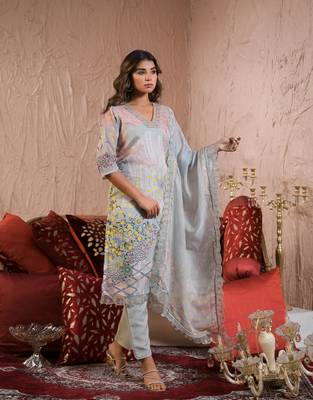 Grey color organza fabric embroidery work ethnic partywear kurta set 5