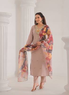 Brown color chanderi silk fabric embroidery work ethnic partywear kurta set 3