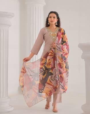 Brown color chanderi silk fabric embroidery work ethnic partywear kurta set 6