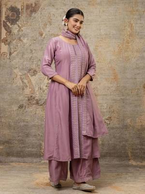 Lavender color silk blend fabric designer embroidery work ethnic partywear palazzo dress 4