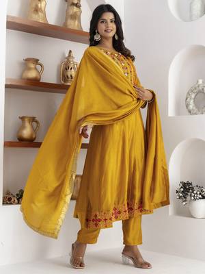 Yellow color vichitra silk floral embroidery kurta set with dupatta 5