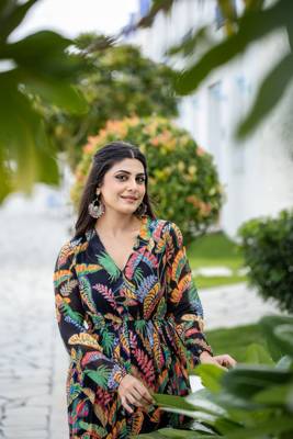 Black color rayon fabric designer printed ceremonial long kurta 3