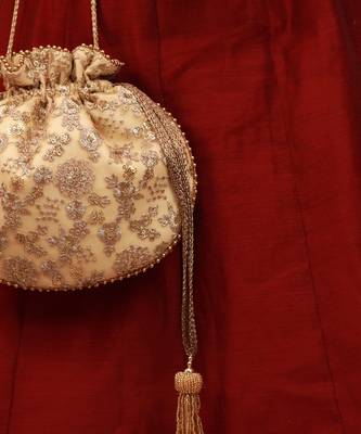 Ada embroidered potli - gold 3