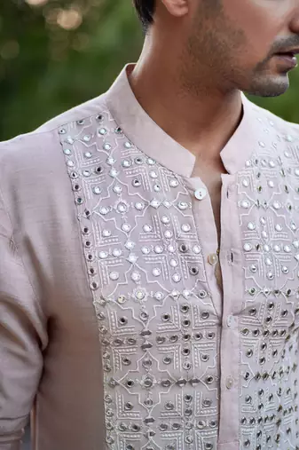 Fawn embroidered mirror work cotton silk sajid kurta (dusty peach)