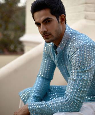 Blue embroidered mirror work georgette yasir kurta (sky blue) 3