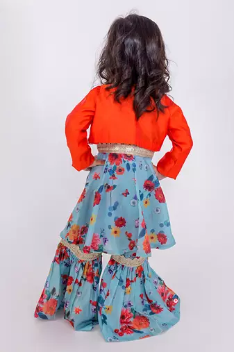 Green printed cotton silk floral suit with adjustable straps and jacket