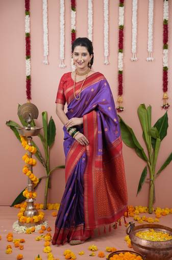 Purple dual zari motifs & contrast zari pallu saree