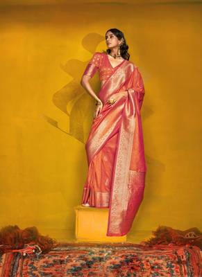 Orange two tone handloom weaving silk blend saree with contrast pallu  2