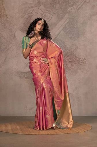Salmon two tone handloom weaving Silk blend saree with contrast pallu 