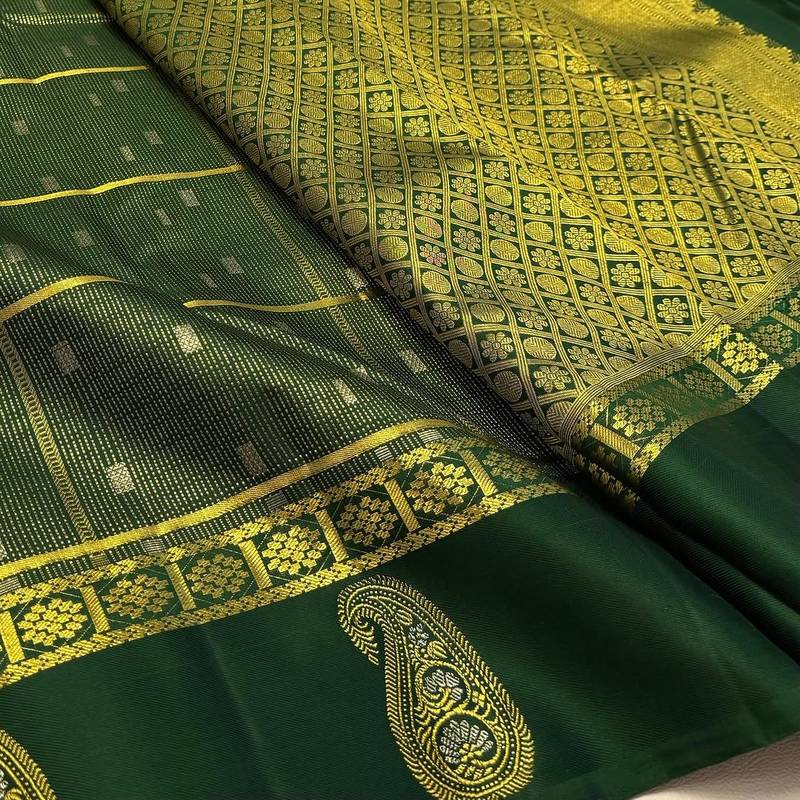 Green silk blend sarees with blouse piece