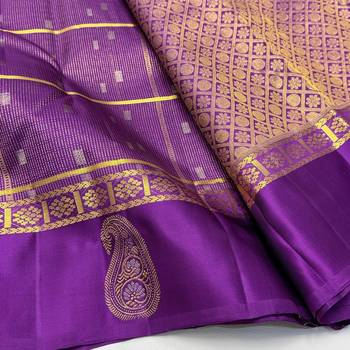 Purple silk blend saree with blouse piece 4