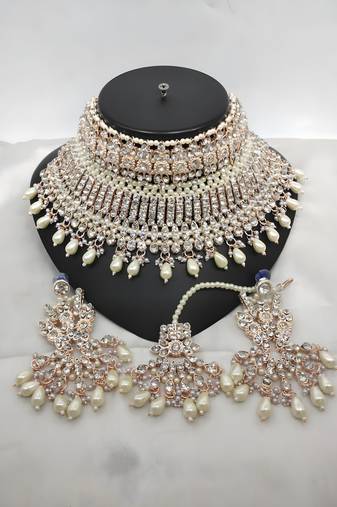 Luxury white crystal choker set - rose gold-plated bridal jewelry with pearl accents