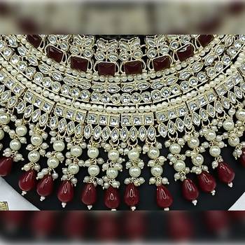 Royal pearl and crystal choker set - gold-plated wedding jewelry with earrings and ring 3