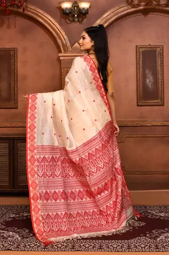 Off white tussar silk saree with blouse piece