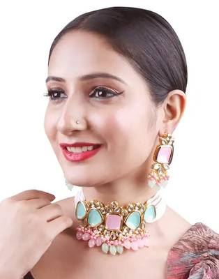 Elegant multi gold indian kundan choker Necklace :: and earring set 2