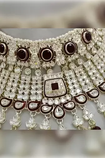 Elegant pearl choker Necklace :: set with kundan work and matching earrings - bridal wedding collection
