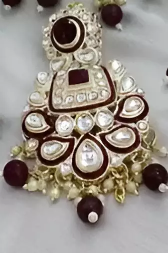 Elegant pearl choker Necklace :: set with kundan work and matching earrings - bridal wedding collection