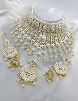Elegant pearl choker Necklace :: set with kundan work and matching earrings - bridal wedding collection 1