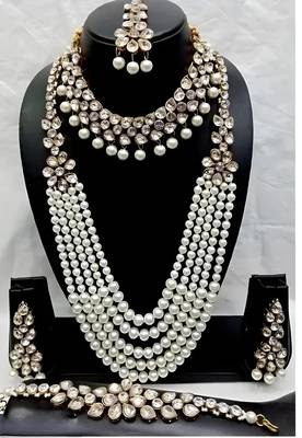 Kundan pearl bridal jewelry set-traditional gold-plated indian wedding necklace set with earrings, maangtikka & bracelet 1
