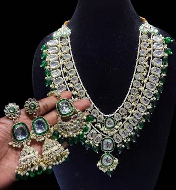 Royal polki kundan Necklace :: set with green emerald accents - vintage-inspired bridal collection 1