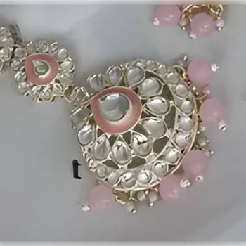 Luxurious rose quartz kundan bridal set - complete semi wedding jewelry collection with pearl embellishments 3