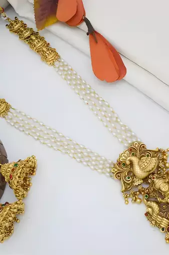 Temple jewelry set - antique gold lakshmi pendant pearl string necklace - south indian traditional wedding collection
