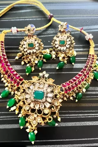 Royal kundan choker Necklace :: set     gold-plated bridal jewelry with emerald & ruby beads