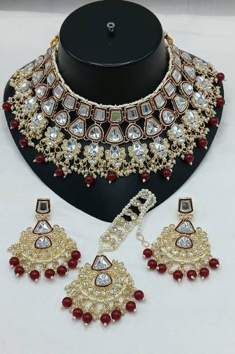 Kundan bridal jewelry set - maroon & crystal choker with earrings & maang tikka - traditional gold-plated wedding set