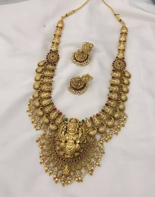 Antique gold-plated temple necklace set with pearl  | traditional south indian wedding jewelry with chandbali earrings 1