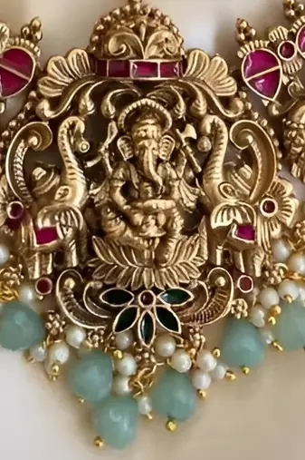 Temple jewelry set - antique gold-plated necklace and earrings with ruby pink stones & mint green beads