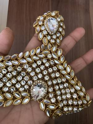 Bridal kundan jewelry set for women traditional gold-plated indian Necklace ::,earrings, maang tikka, hathphool & nath 2