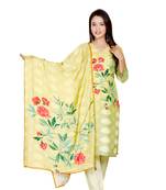 Women's digital print ethnic kurta set for women with dupatta