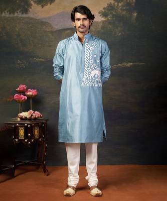 Grey hand-embroidered kurta with pyjama 4