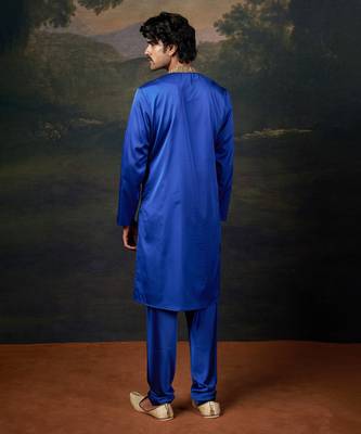 Blue antique hand-embroidered kurta with matching pyjama 4