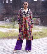 Multicolor hand-embroidered jharoka print kurta set