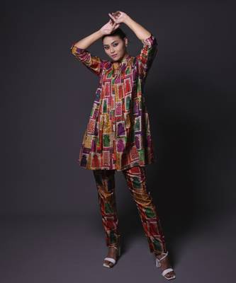 Multicolor hand embroidered pintuck kurti with pants 3