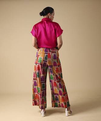 Pink hand embroidered shirt with pleated pants 3