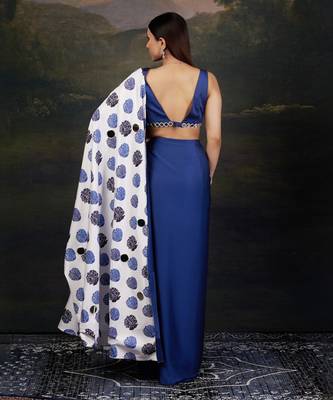 Mirror work blouse with pre-draped buuti print saree 2