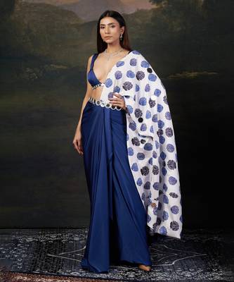 Mirror work blouse with pre-draped buuti print saree 3