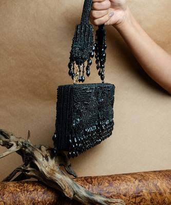 Black ornate radiance kasse black nayaab by sonia 2
