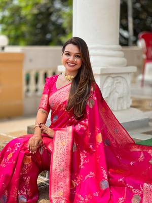 Rani pink soft Silk Blend saree with zari weaving meenakari design 2