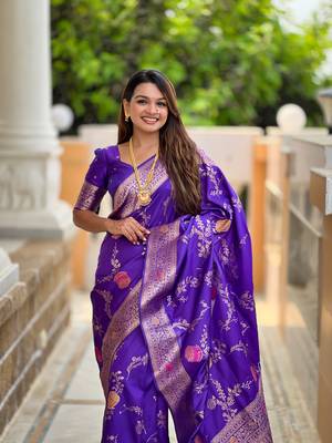 Purple soft Silk Blend saree with zari weaving meenakari design 3