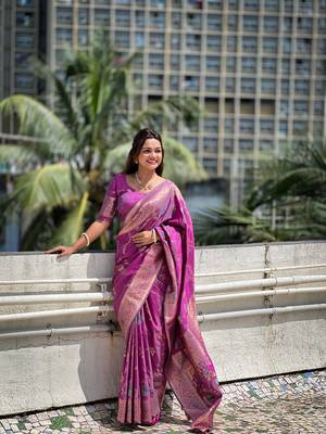 Onion pink soft Silk Blend saree with zari weaving meenakari design 3
