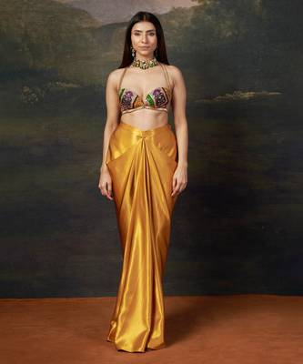 Gold Silk Plain Dhoti With Printed cape & Embroidered Blouse 5
