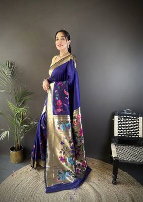 royal blue  silk blend  floral zari weaving work paithani saree 2