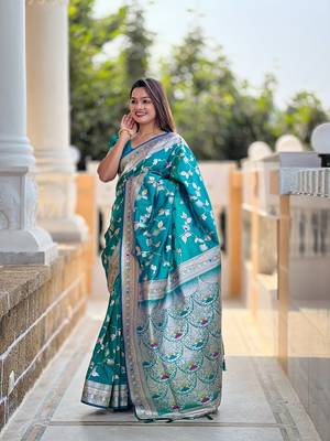 Rama soft banarasi silk Blend meenakari weaving saree with unstitched blouse 3