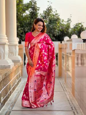 Ranipink soft banarasi silk blend meenakari weaving saree with unstitched blouse 5