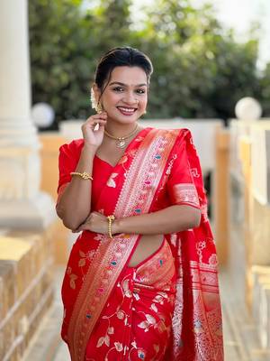 Red soft banarasi silk blend meenakari weaving saree with unstitched blouse 5