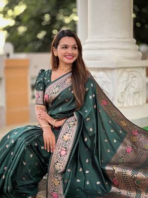 Green soft banarasi silk blend meenakari weaving saree with unstitched blouse 4