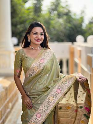 Pista soft banarasi silk blend meenakari weaving saree with unstitched blouse 5